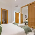 Terceros City Center Deluxe By Valcambre